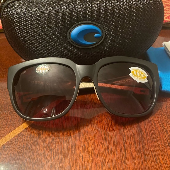 NEW, AUTHENTIC, NEVER WORN, Costa Waterwoman 2, WTR 11 - Picture 2 of 13